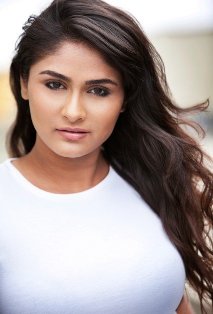 Bianca Desai - Wikiunfold.com